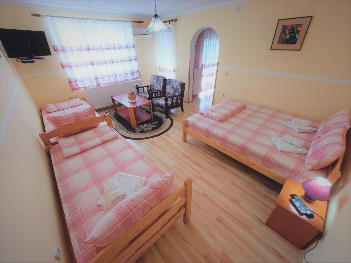 Apartments Nikolic Soko Banja Luaran gambar