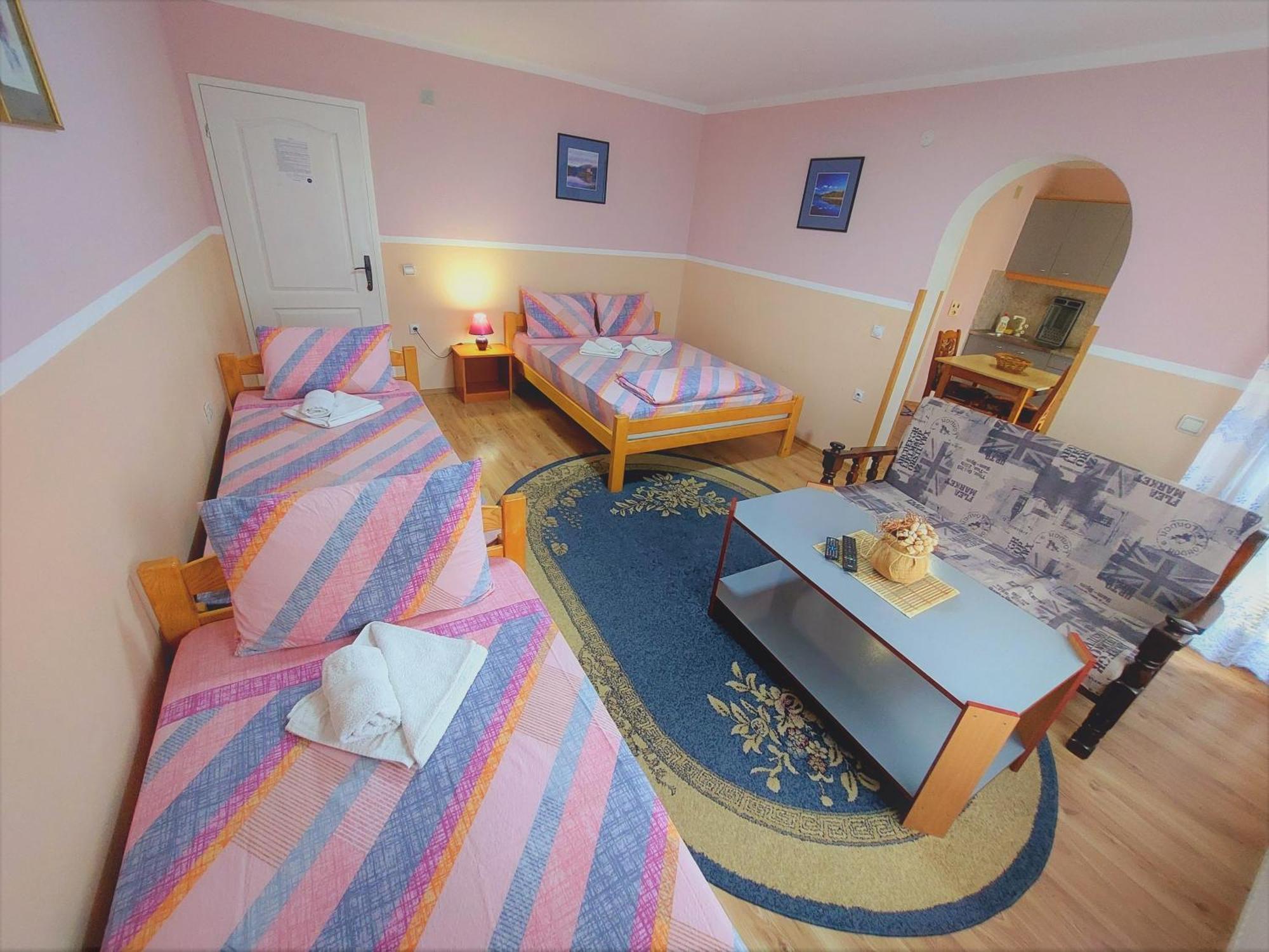 Apartments Nikolic Soko Banja Luaran gambar