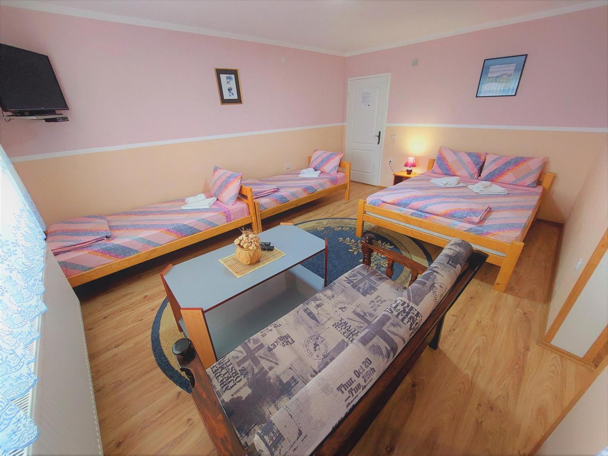 Apartments Nikolic Soko Banja Luaran gambar